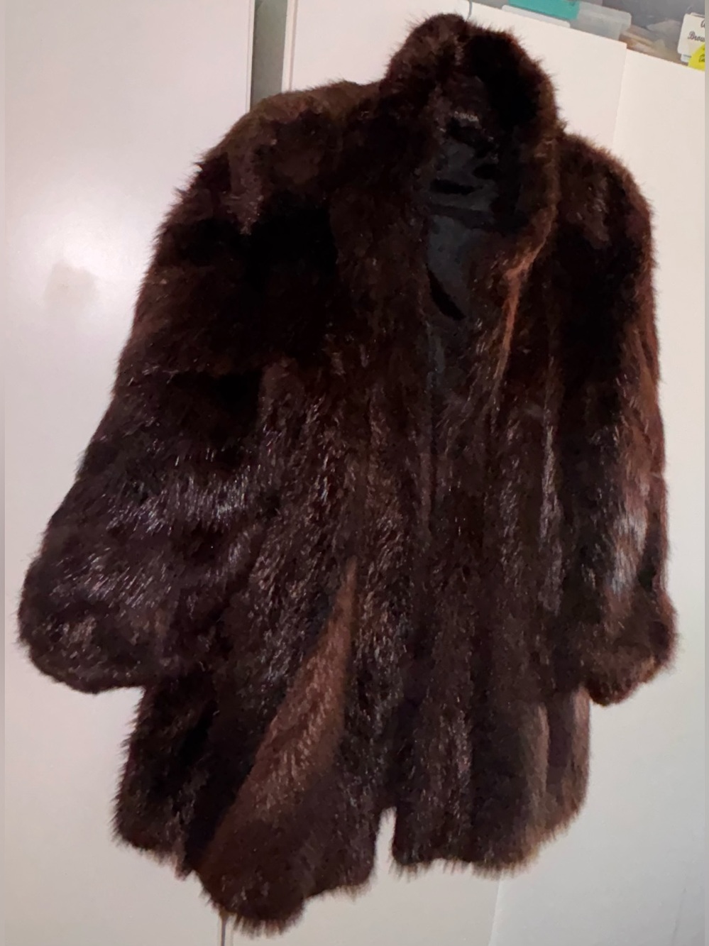 Vintage Raccoon Fur Coat From Macy’s Fur Salon Size Medium. All Offers Consider - Picture 3 of 8
